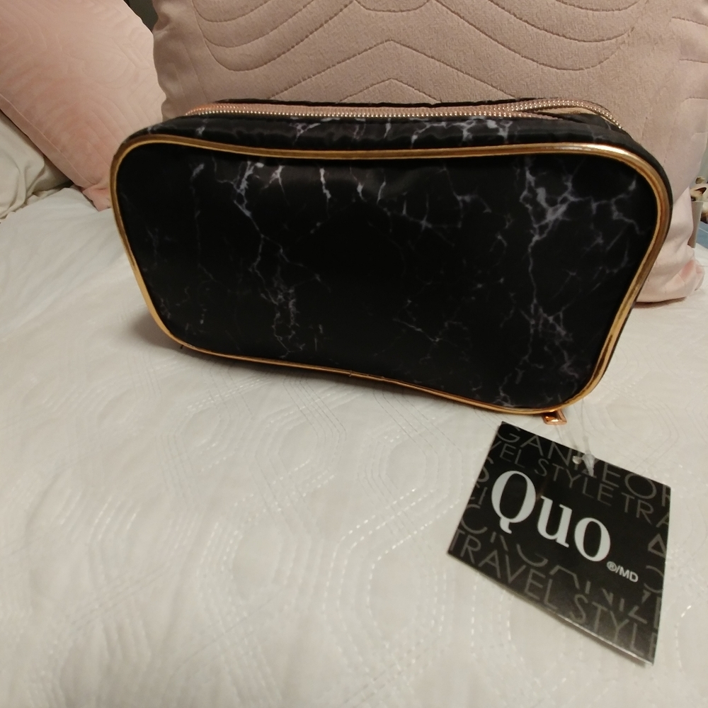 NWT Quo Makeup Bag Double Zip